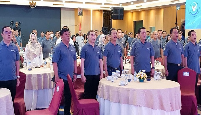 Gubernur Ansar Bersama Tamu Undangan Saat Pembukaan Peringatan Hari Laut Sedunia. Foto Ist