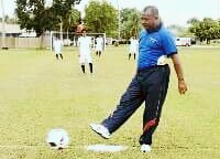 Kadisops Lanud Raden Sadjad, Letkol Pom Fanny Pilihps H Tendang Bola pertama