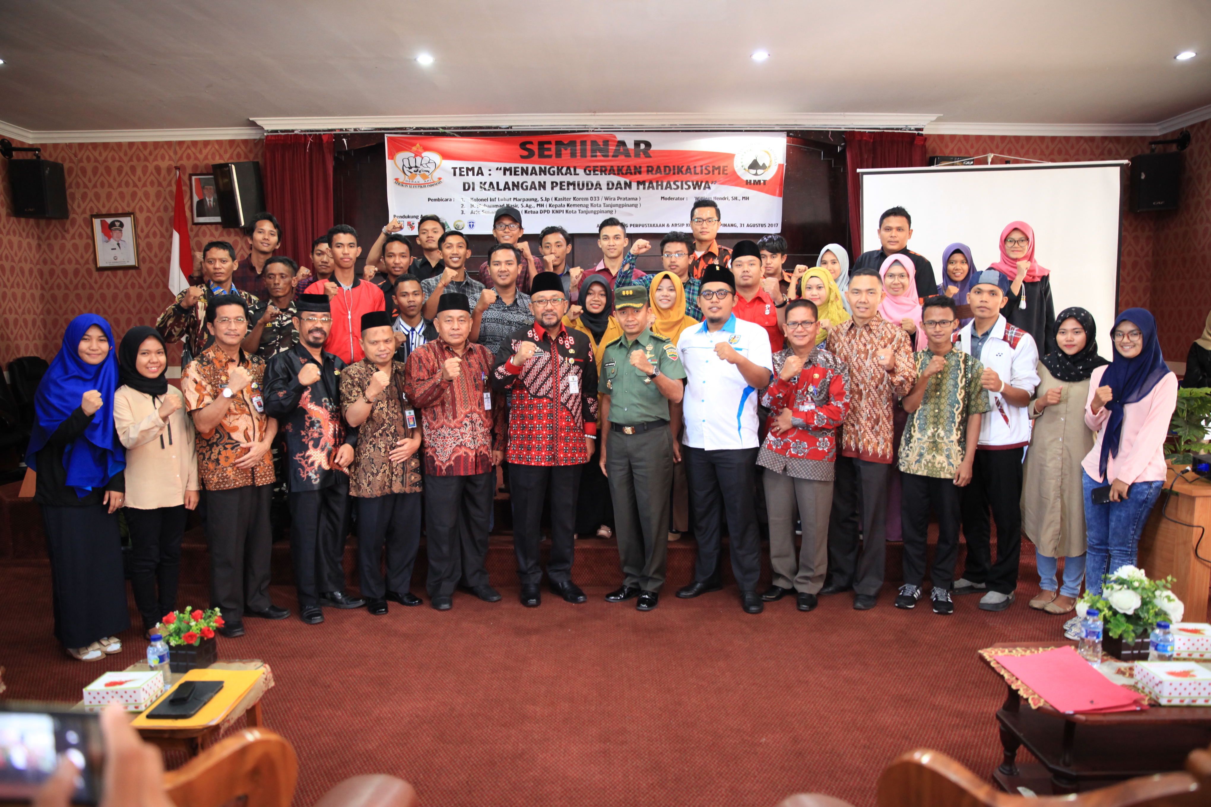 Foto Pembukaan Seminar Menangkal Radikalisme Dikalangan Pemuda Dan Mahasiswa