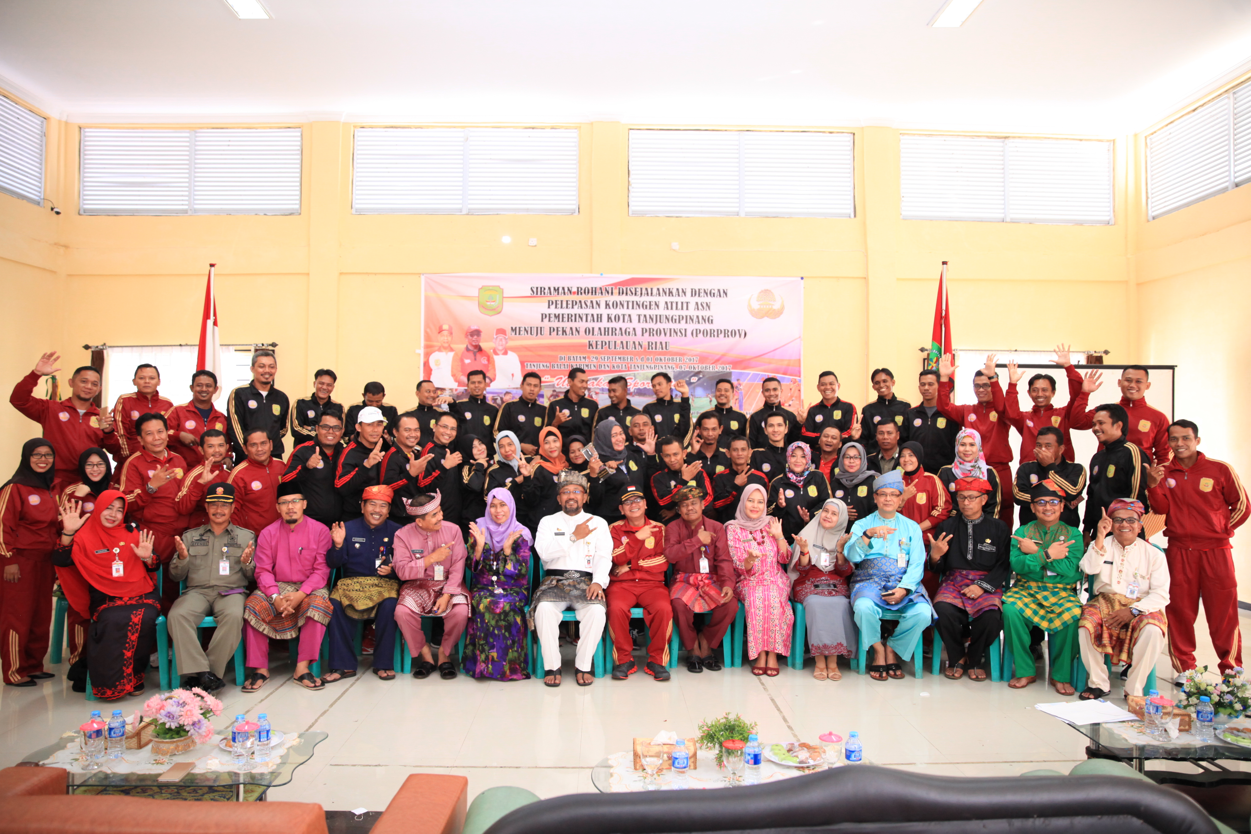 Walikota Lepas Atlet ASN Pornas Korpri Kota Tanjungpinang