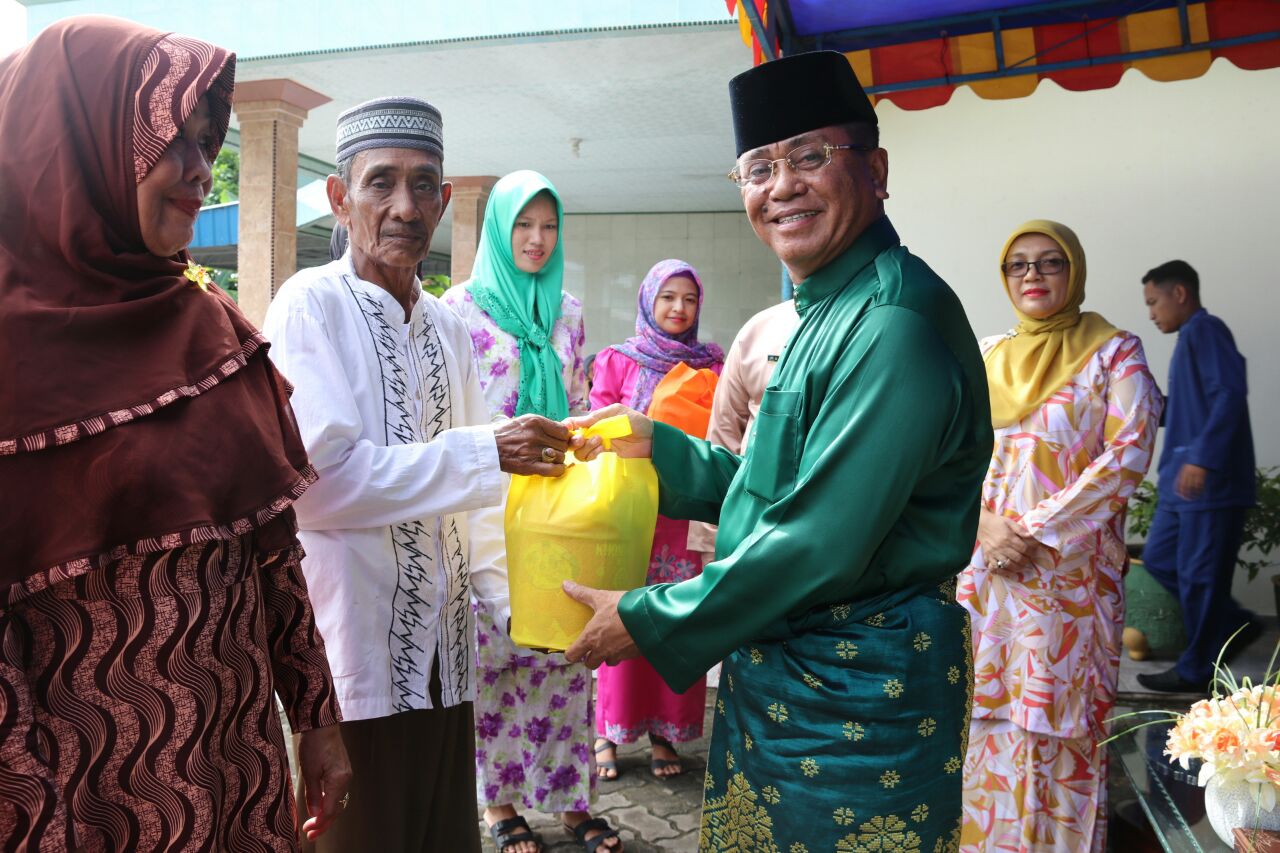 Pemkab Bintan Berkomitmen Fokus Layani Lansia di Panti