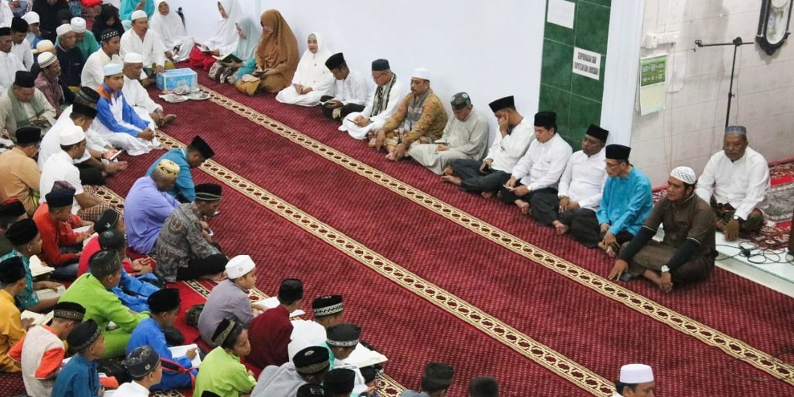 Setiap Pekan Malam Jum’at, 36.250 Anak Bintan Bersholawat dan Mengaji