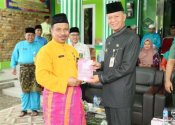 Atas Raihan Piala Adipura akan diarak keliling kota