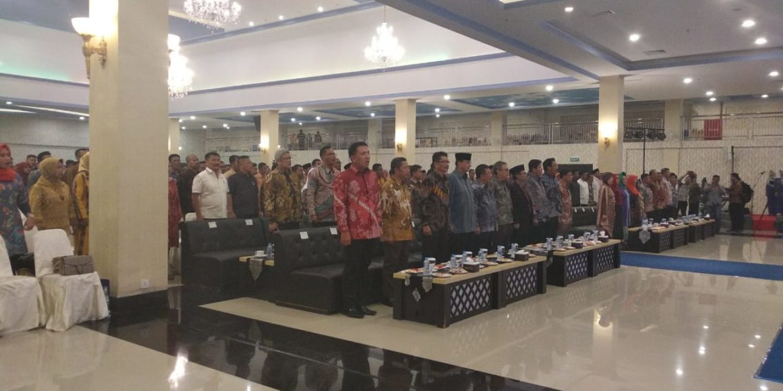 Dimulainya Musrembang Provinsi Kepri 2019 Ditandai Pemukulan Gong Oleh Gubernur