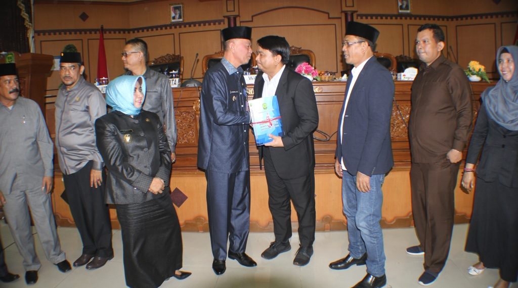 DPRD Tanjungpinang Terima LKPJ Walikota Tahun Anggaran 2018