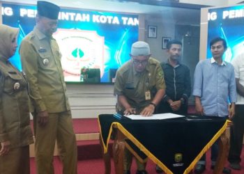 Walikota Dan Wakil Walikota Saksikan Kerjasama Media Dengan Pemko