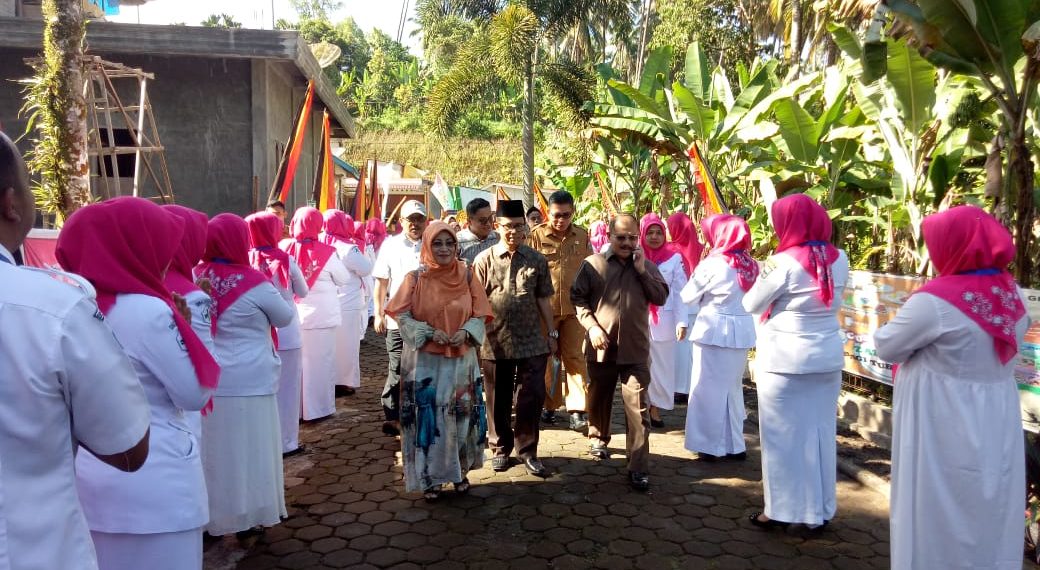Tim Penilai Kompetisi Pelayanan Prima Sumbar Kunjungi Puskesmas Padang Alai.