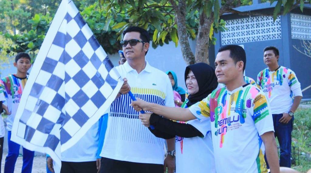 12 Hari Jelang Pelaksanaan Pemilu Serentak KPU Gelar Acara PEMILU RUN