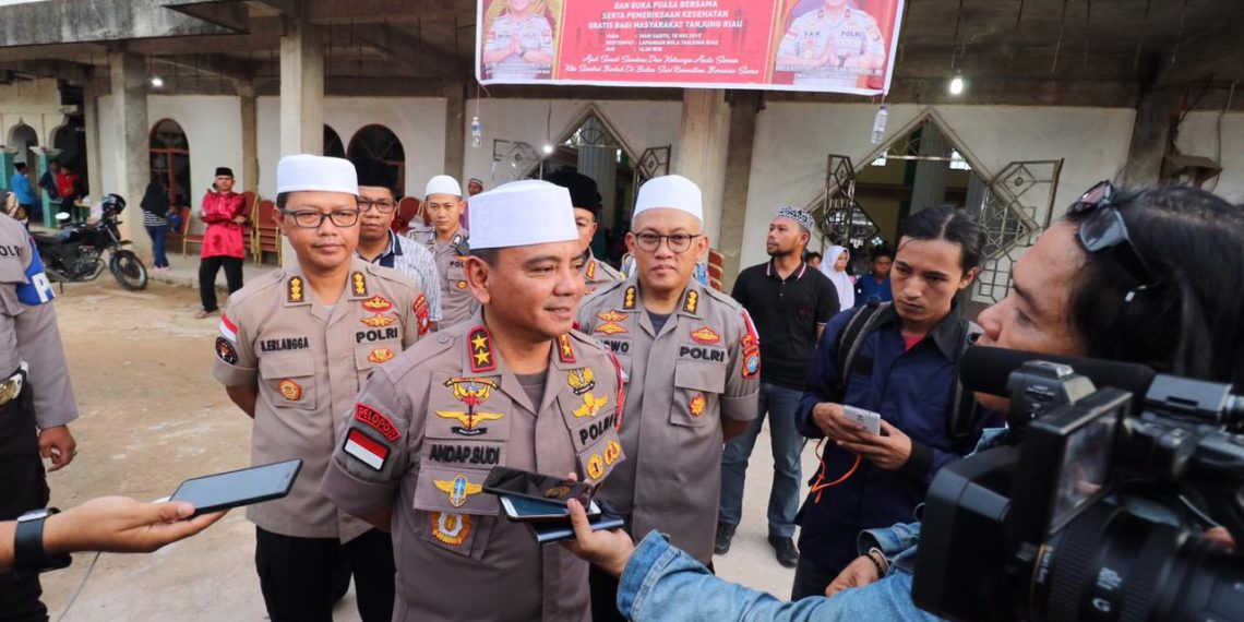 Jajaran Polda Kepri Gelar Acara Berbagi Asih Berbuka Puasa Bersama
