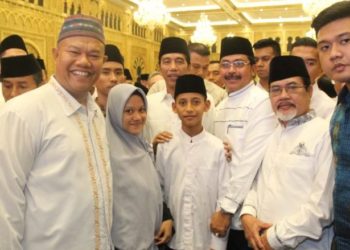 Qori Dari Kepri Tampil Bersama Gubernur Didepan Jokowi