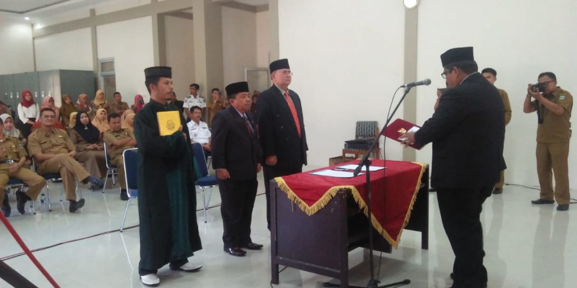 Wabup Padang Pariaman Lantik Pejabat Pimpinan Tinggi Pratama