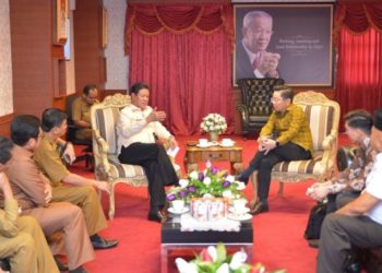 Isdianto dan Mark Bahas Peningkatan Kerjasama