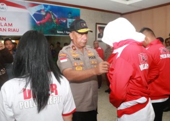 Polda Kepri Berangkatkan Kontingen Selam Kemanado