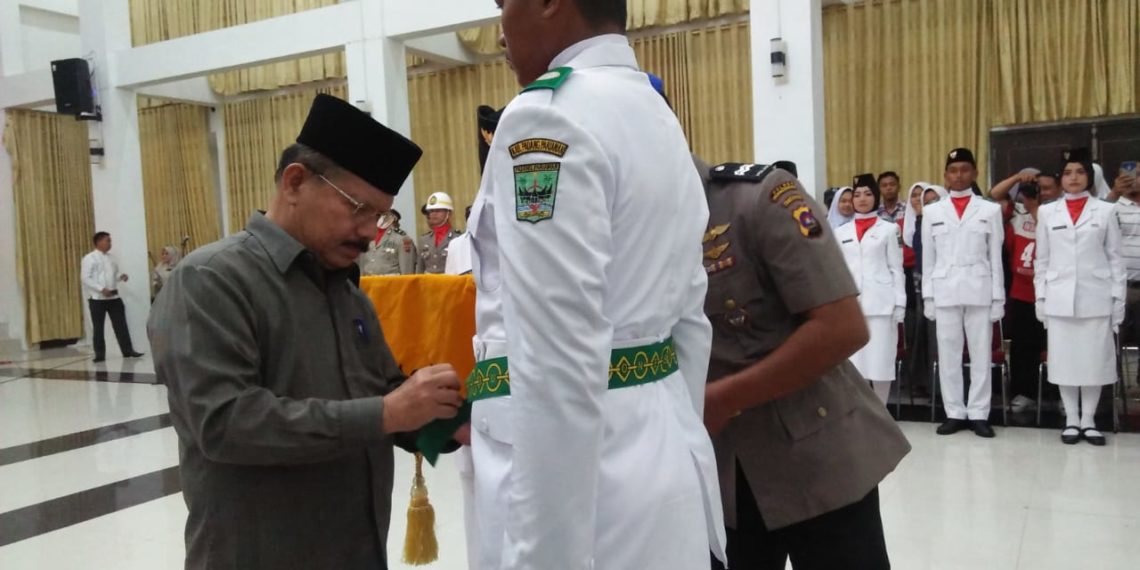 Bupati Kukuhkan Anggota Paskibraka Kabupaten Padang Pariaman