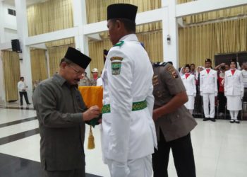 Bupati Kukuhkan Anggota Paskibraka Kabupaten Padang Pariaman