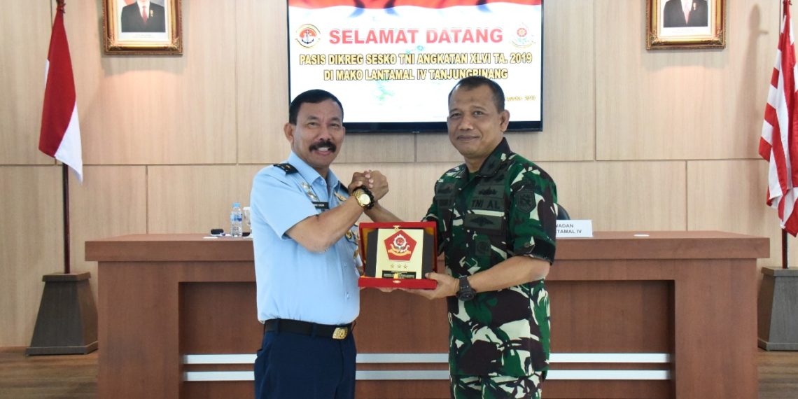Pasis Dikreg Sesko TNI Angkatan XLVI Kunjungi Mako Lamtamal IV Tanjungpinang