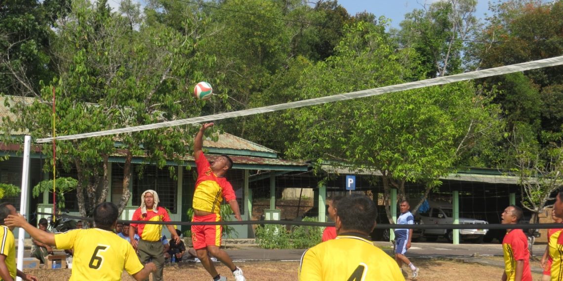 Kodim 0315/Bintan Gelar Lomba Volley Bersama Warga Dalam Rangka Komsos Kreatif Tahun, 2019