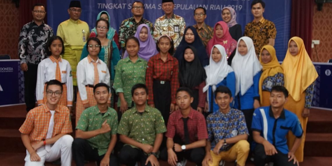 SMA/MA Se-Kepulauan Riau Ikuti Cerdas Cermat
