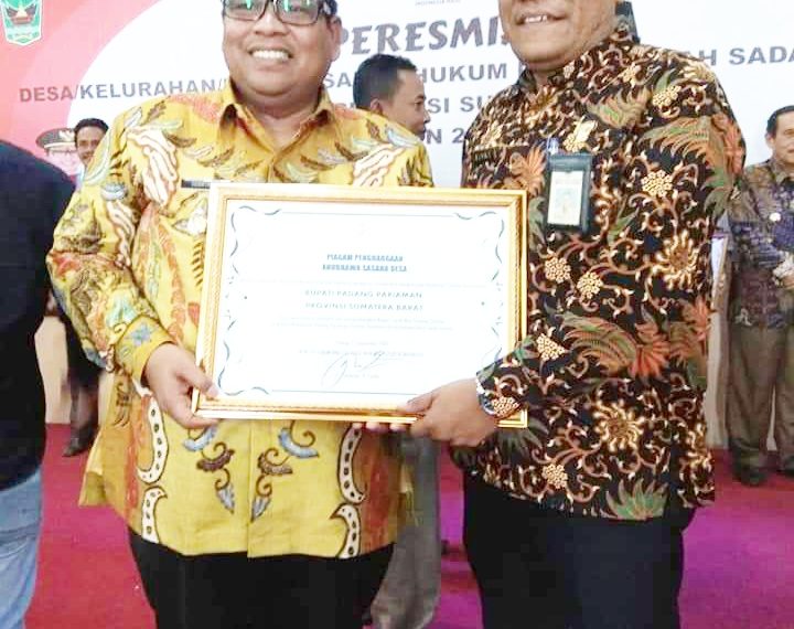 Padang Pariaman Raih Penghargaan Anubhawa Sasana Desa