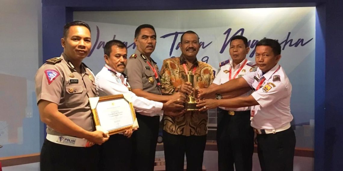 Pemko Pariaman Raih Penghargaan Dari Kementerian Perhubungan RI