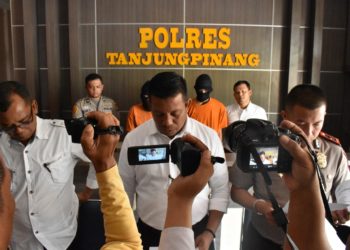 Polres Tanjungpinang Gelar Konferensi PERS Proses Tindak Pidana Perbuatan Cabul Terhadap Anak Dibawah Umur