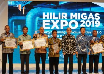 Bupati Natuna Kembali Raih Penghargaan Dari BPH Migas