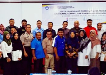 Badan Bahasa Provinsi Kepri Berikan Penyuluhan Bahasa Kepada Wartawan dan Humas.