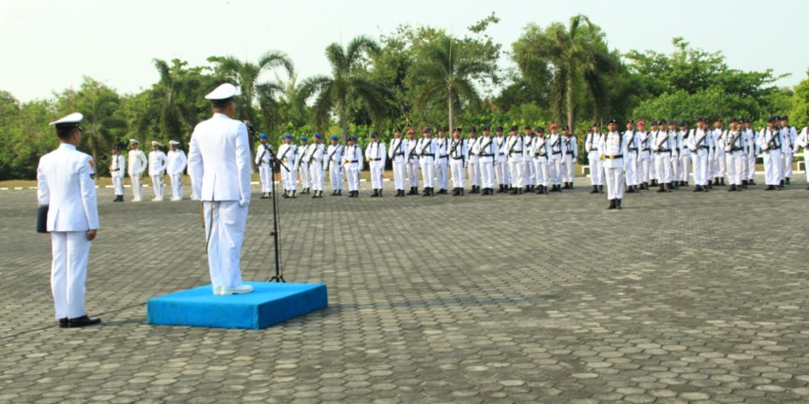 Aspers Danlatamal IV Pimpin Upacara Peringati Hari Pahlawan ke 74.