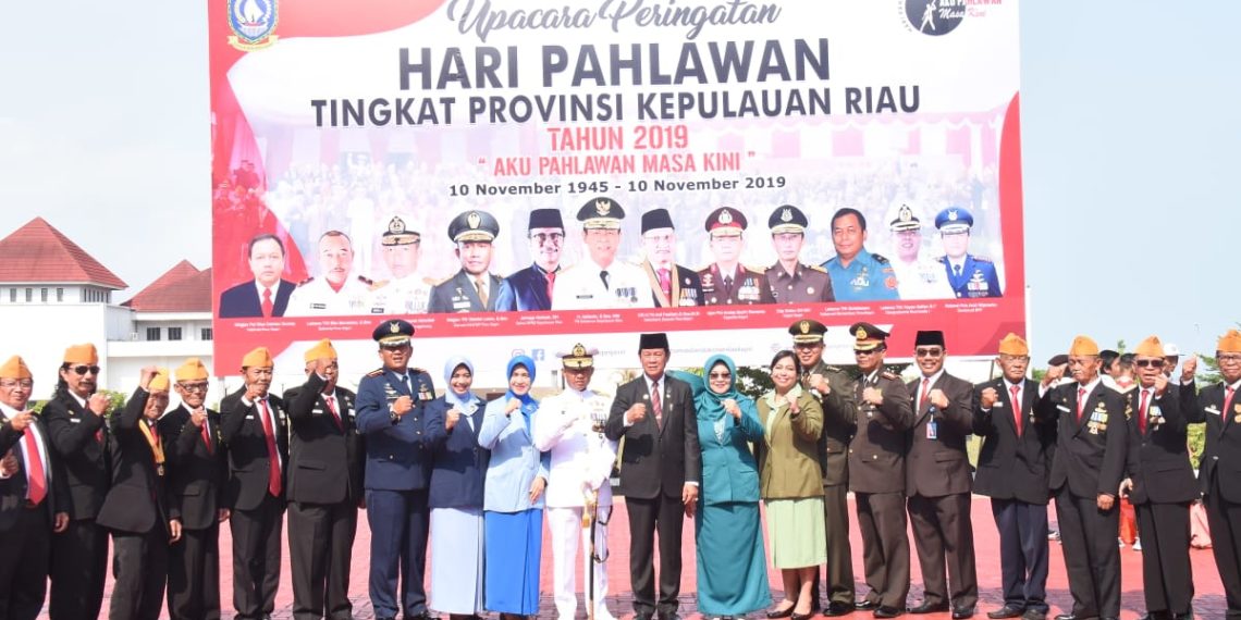 Gubernur Kepri Laksanakan Upacara Hari Pahlawan ke 74.