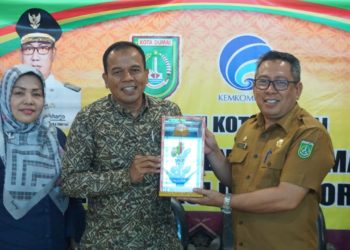 Diskominfo Pariamam Kunker Komparatif ke Diskominfo Kota Dumai