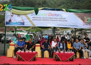 Jalan Dantai Serta Senam Bersama Semarakkan HJK