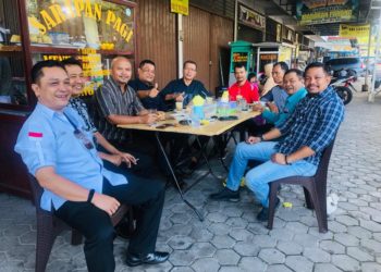 Pembina Bersama Ketua Gempar Ngopi Bareng Dengan Fungsionaris PKDP Tanjungpinang