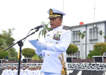 Wadan Lantamal IV Pimpin Upacara Hari Armada