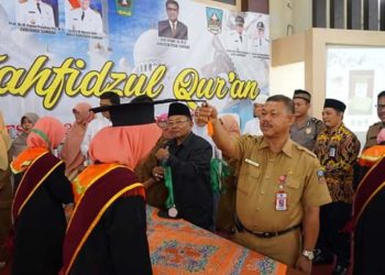 SMAN 1 Pulau Punjung diWisuda 42 Hafidz Qur’an
