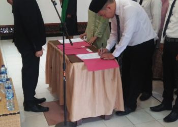 Ketua bawaslu padang pariaman lantik 51 panwascam