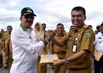 DPA Tahun 2020 Diserahkan Hamid Rizal Kepada Sekda Wan Siswandi.