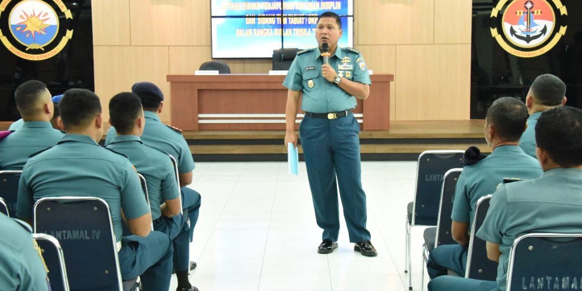 Latihan Sidang Penjatuhan Hukum Disiplin Demi Semaraknya Bulan Trisila TNI AL.