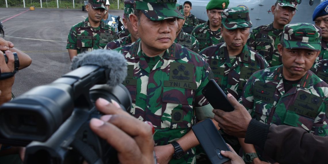 6 KRI Dipersiapkan Operasi Siaga Tempur di Laut Wilayah Natuna Indonesia