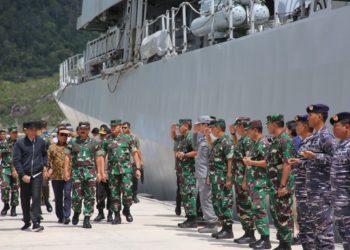 Kunjungan Kerja Presiden RI Dinatuna Disambut Danlantamal IV