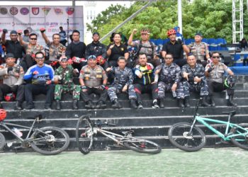 PANGKOGABWILHAN OLAHRAGA BERSAMA JALAN SANTAI