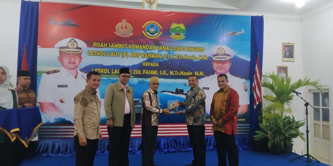 Pisah Sambut Danlanal Dabo Sengkep Sukses & Danlancar