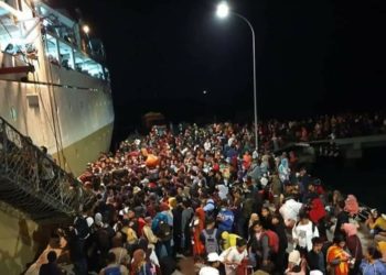 Ribuan Warga Natuna Tingkalkan Kota Ranai