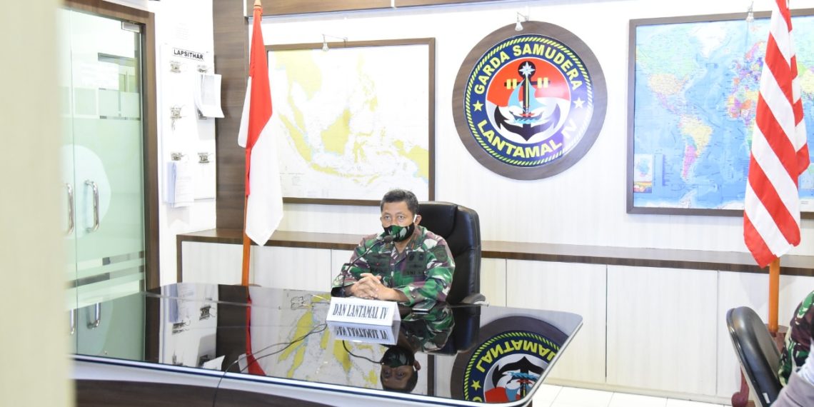 Usai Berifing Kasal Luncurkan Buku