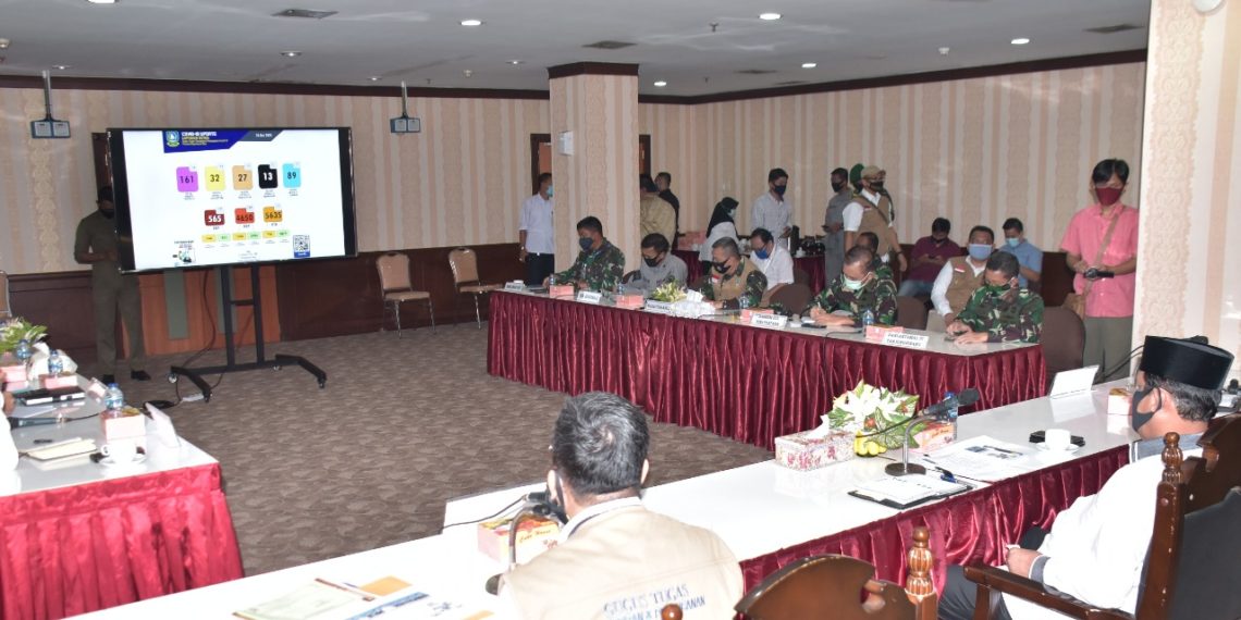 Danlantamal IV Hadiri Rakor Percepatan Penanganan Covid 19 di Batam