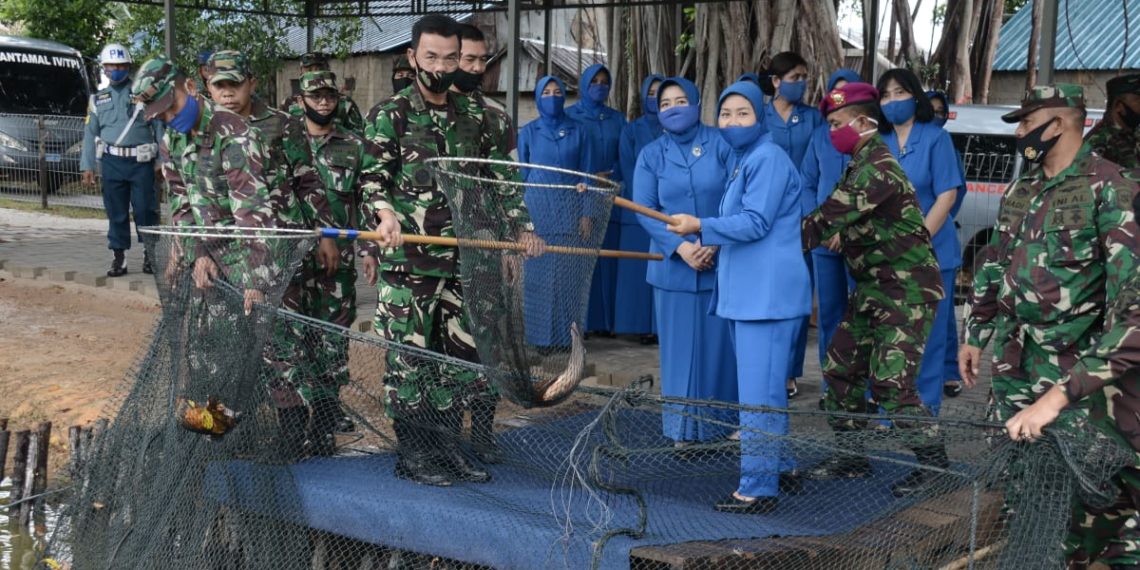 Danlantamal IV dan Ketua Korcab IV, Laksanakan Kunker Ke Lanal Batam