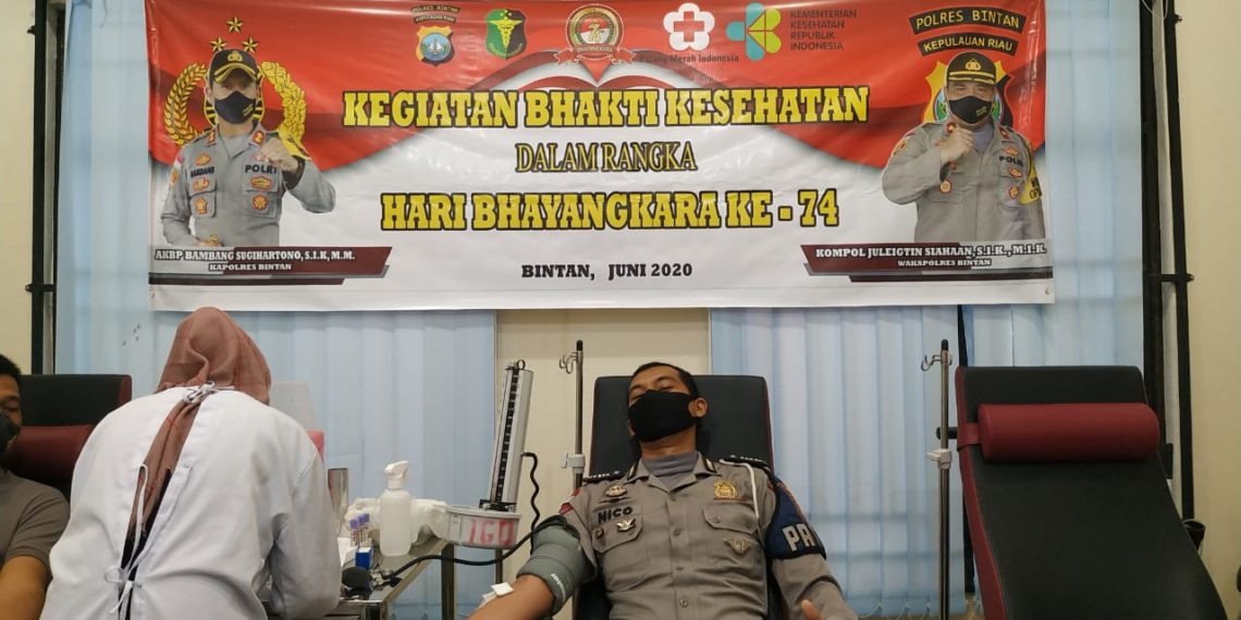 Peringati HUT Bayangkara ke 74 Polres Bintan Gelar Donor Darah ke PMI