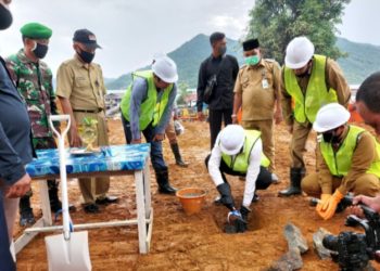 Ditengah Pandemi Bupati Natuna Terus Membangun