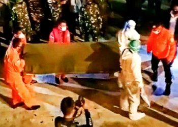 Akibat Hujan dan Angin Kencang Kapal Nelayan Natuna Terjungkal 1 ABK Meninggal