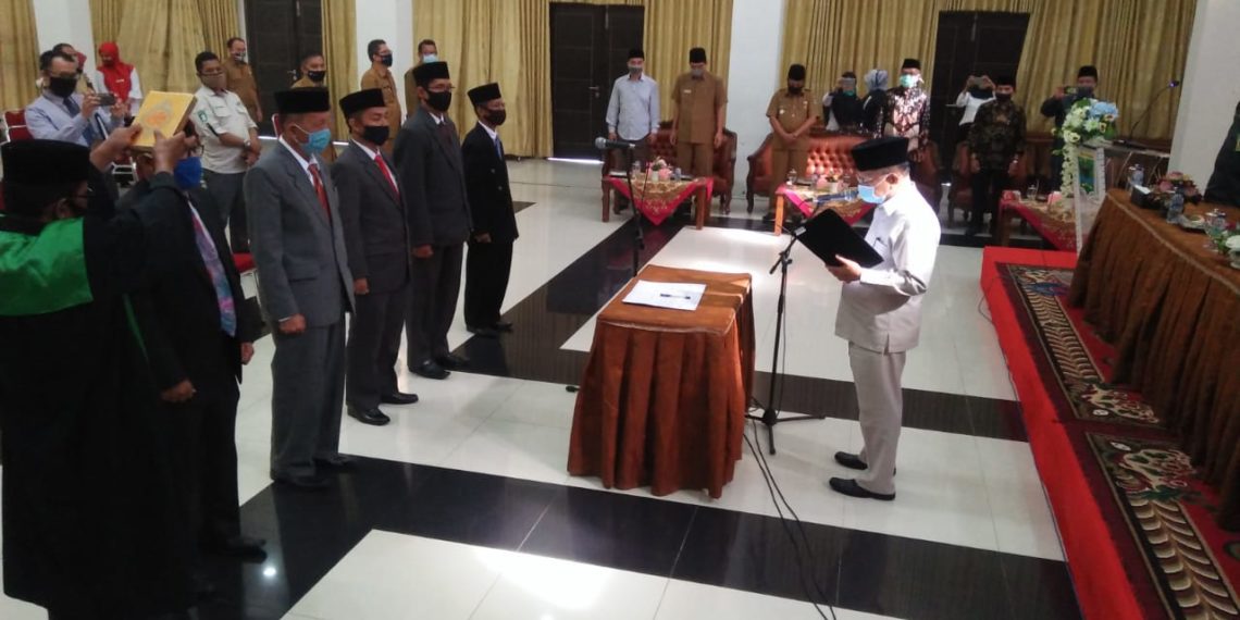 Bupati Padang Pariaman Lantik  Ketua Baznas Periode 2020-2025