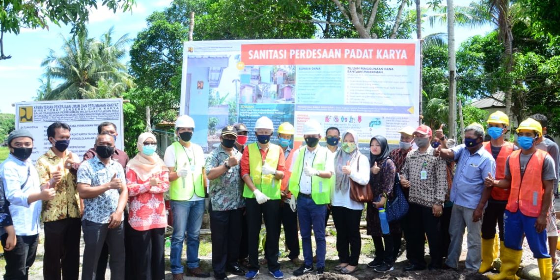 Lingga Terima Kucuran Program Padat Karya Sanitasi Pedesaan